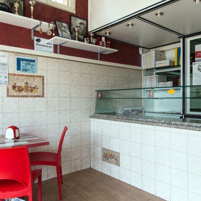 MAX76 Pizzeria Mickey Mouse ad Aprilia Campo di Carne. Pizza per tutti i gusti.