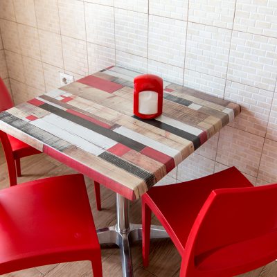 MAX76 Pizzeria Mickey Mouse ad Aprilia Campo di Carne. Pizza per tutti i gusti.